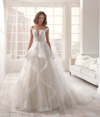 Vestido de novia JOA2079 en tul y encaje, corte princesa